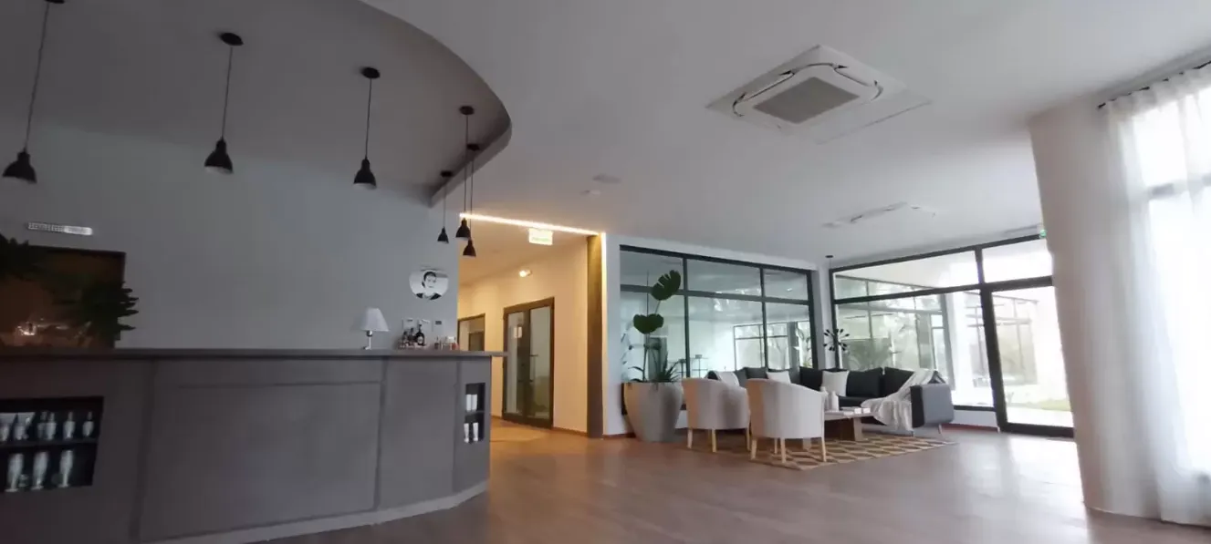 Hotel Spa Evita — 35 TR · Cassette y Baja Silueta · Línea Sky Inverter (foto 1 de 1)